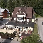 Jelinek 4*