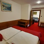 Jelinek 4* Szpindlerowy Młyn