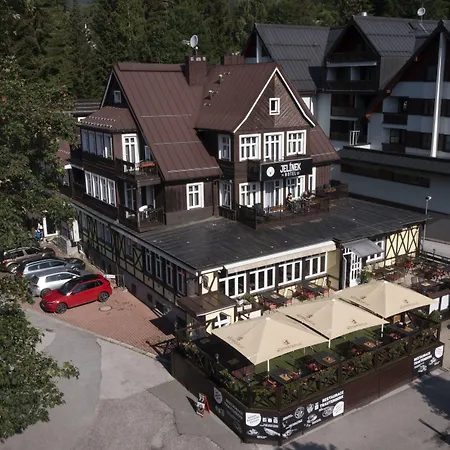 Jelinek Szálloda Špindlerŭv Mlýn